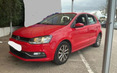 F polo rojo